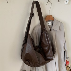 Sac fourre-tout vintage noir en cuir souple grande capacité pour femme, sac à bandoulière et à main pour tenues quotidiennes, 3L avec fermeture éclair - Product Image 3