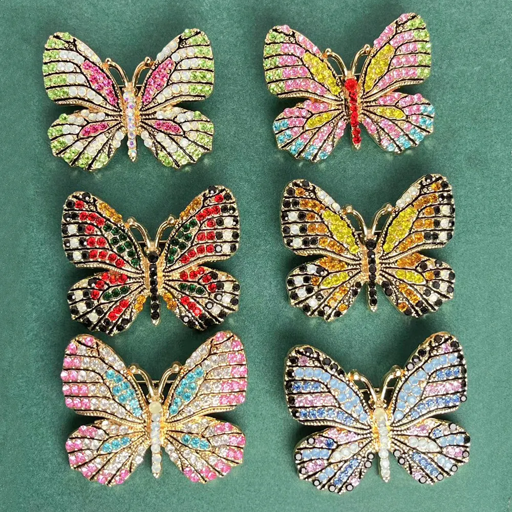 Bros mewah Pin kerah kupu-kupu bros berlian imitasi dalam jumlah besar bros kupu-kupu kristal Pin wanita