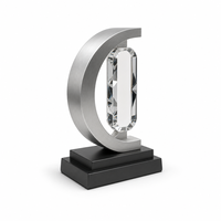 Trophée sportif personnalisé en métal Groove avec figurine dorée et cadre anthracite, récompense écologique imprimée UV