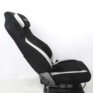 Coprisedili in Pelle di Lusso GANE Completamente Avvolgenti per Furgoni Leggeri, Semirimorchi e Autobus - Personalizzabili per Tutte le Stagioni - Product Image 3