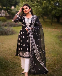 Beautiful-New-Stylish Kurta with <b>Pant</b> for Party-wear-dress with beautiful applique work for Party/ Wedding =2021 - Product Image 1