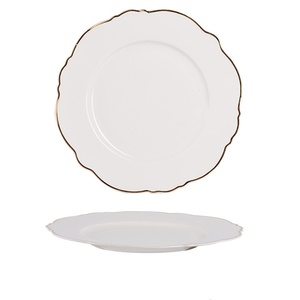 Luxuriöse Keramikteller mit Goldrand und Wellenkante, Rosa und Weißes Geschirr für Hochzeiten, Bankette und Zuhause - Product Image 5