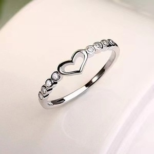 Heart-Shaped <b>Crystal</b> <b>Ring</b> For Women Alloy Hollow Design Everyday Wear Jewelry - Product Image 2