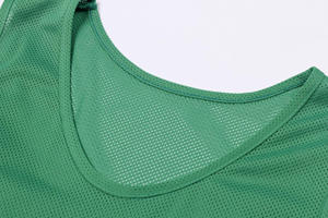 Màu xanh đậm 100% polyester đào tạo yếm và scrimmage vest tùy chỉnh số lượng và logo cho các trường học đội Câu lạc bộ - Product Image 3