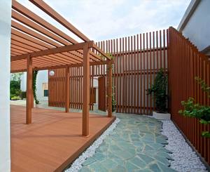 Poste de <span class=keywords><strong>Madera</strong></span> Compuesta de Plástico (WPC) para Barandilla de Balcón, Terraza, Balaustrada, Pérgola - Product Image 3