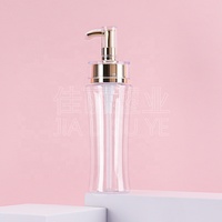 Bouteille de shampooing PET ronde de 150 ml de style simple avec pompe pulvérisatrice et impression sérigraphique