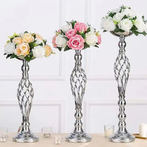 Vases <span class=keywords><strong>de</strong></span> table hauts en fil métallique tressé or et argent, créatifs et luxueux, pour décorations <span class=keywords><strong>de</strong></span> scène <span class=keywords><strong>de</strong></span> mariage, supports floraux d'allée, centres <span class=keywords><strong>de</strong></span> table - Vente chaude - Product Image 2