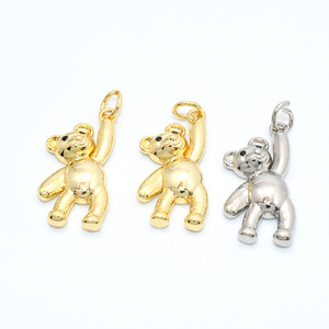 Gioielli da donna di lusso a prova di acqua placcato oro rame zircone impostazione <span class=keywords><strong>orsacchiotto</strong></span> ciondolo per <span class=keywords><strong>collana</strong></span> da donna - Product Image 4