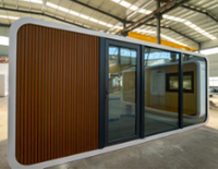 Maison conteneur préfabriquée en acier OEM Apple Pod Cabin 20x40 pieds, design moderne sécurisé, aménagement 1 chambre