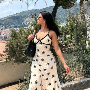 Abito Lungo Estivo con Stampa in Pizzo per Donne, Scollo a V Sexy, Spalline Sottili, Elegante e Aderente, Moda Femminile 3527 - Product Image 3