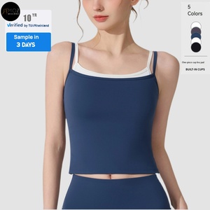 Top Deportivo Corto Estilo Coreano para Mujer, Diseño Bicolor con Efecto Segunda Piel, Ideal para Yoga, Running y Gimnasio, Tops Deportivos Personalizados Disponibles - Product Image 1
