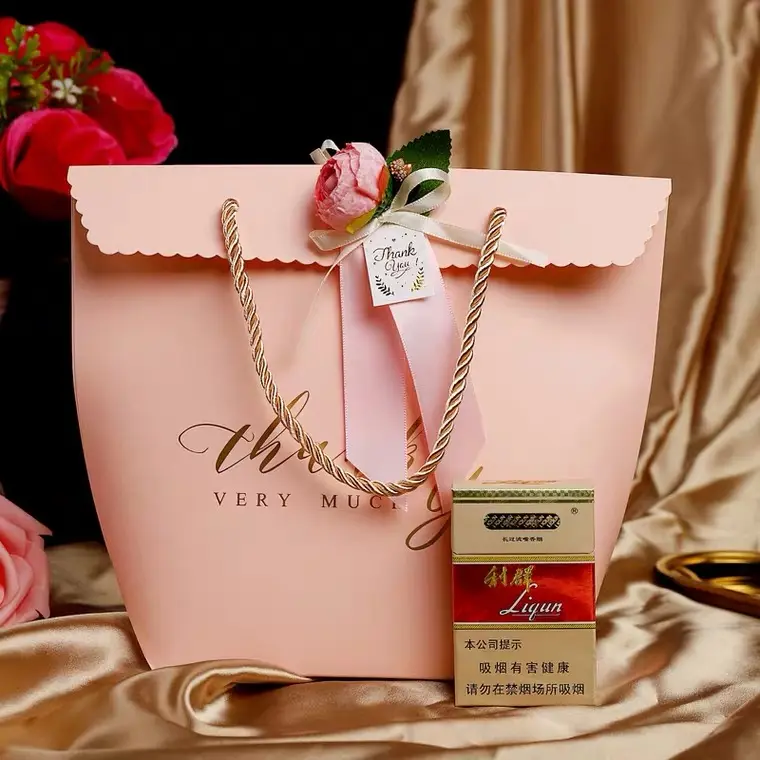 Newest design craft promotion wedding gift paper bag shopping tote bag
