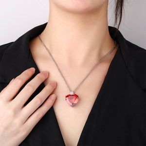 Trendy 20*20mm Heart Cut Red Cubic Zirconia Eco-friendly <b>Copper</b> Heart Pendant Link <b>Chain</b> Necklace Unisex Wear Bulk Supply - Product Image 4