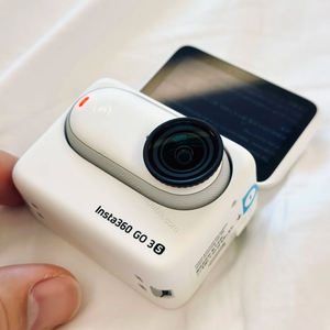 Paquete para Deportes Acuáticos Inst360 Go 3S, Cámara Deportiva de Acción 4K Resistente al Agua hasta 10 m, Cámara CMOS con Memoria Integrada de 128 GB - Product Image 5