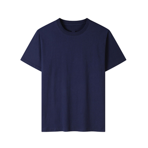 Premium maglietta in cotone pesante tessuto Unisex di alta qualità con vestibilità comoda e costruzione resistente ideale per l'uso quotidiano - Product Image 5