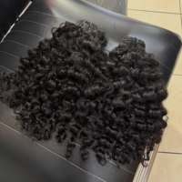 Extensions de cheveux humains indiens bruts bouclés non traités en vrac pour tissage