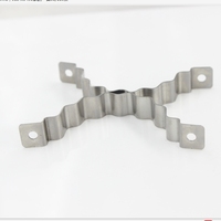 Clips à ressorts de tension et de compression en métal résistant à la chaleur personnalisés