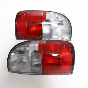 Luz Trasera para Toyota Tacoma 1995-2000, Lado Izquierdo y Derecho, 12V LED, Luz de Freno, Número de Pieza de Repuesto YM3D-51-150AA - Product Image 4