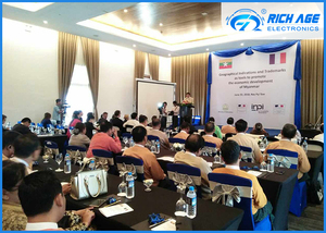 Rc2401 cầm tay số lượng lớn giá rẻ xách tay đài phát thanh bán buôn Mini <span class=keywords><strong>Radio</strong></span> <span class=keywords><strong>Receiver</strong></span> - Product Image 3