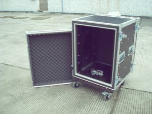 Équipement de montage pour amplificateur de moteur, coffre de vol avec deux côtés - Product Image 5