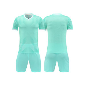 Aangepaste naamnummer Ademend voetbalshirt met korte mouwen Sneldrogend voetbalshirt voor spelers en fans Teamkleding - Product Image 2