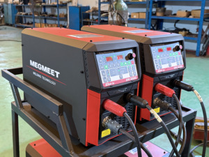 Byfo Vollautomatische CNC-Winkelstahl-Flanschschweißmaschine Chinesische Fabrik Vier-Pistolen-Luftkanal-Ausrüstung Kanalherstellungsmaschinen - Product Image 3