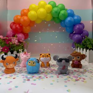 Figurines d'animaux en vinyle personnalisées (ours, singe) pour bébés, jouets de bain flottants, à presser et sonores pour enfants et bébés, plaisir estival - Product Image 4