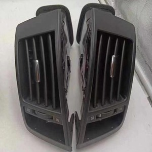 แผงช่องแอร์กลางหน้ารถยนต์แลนด์ครุยเซอร์ สีดำ ทำจากพลาสติก สำหรับติดตั้งบนแผงหน้าปัด รุ่นปี 2007-2015 LC200 FJ200 - Product Image 1