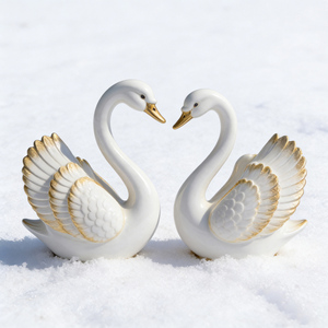 Juego de Figuras de Cisnes para Decoración del Hogar - Product Image 3