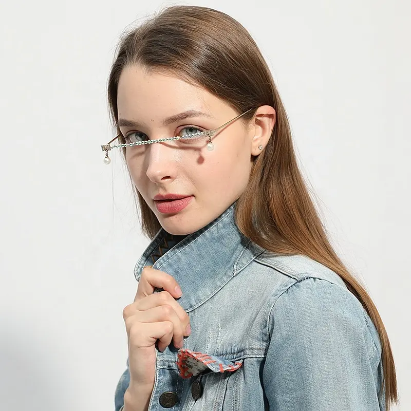 13 تصميم أزياء النظارات إطار سبائك النساء قطرة الماء Lensless سلسلة قلادة نصف إطار الفاخرة حجر الراين بلينغ النظارات الشمسية