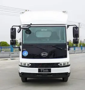 BYD T5 شاحنة بضائع كهربائية شاحنة نقل بقدرة 94 كيلو وات بالساعة بطارية 4x2 مع نظام تعليق هوائي مقعد السائق عجلة قيادة اليسار والكاميرا الخلفية