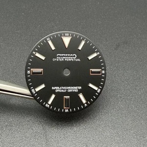 Nuevo Estilo de Reloj Modificado Sin Fecha, Bisel con Escala Romana, Esfera de 28.5mm, Compatible con Movimiento NH35 - Product Image 5