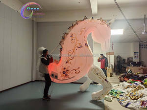 Costume de <span class=keywords><strong>cheval</strong></span> gonflable <span class=keywords><strong>Cheval</strong></span> gonflable coloré illuminé pour sauter l'équitation gonflable - Product Image 1