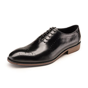 Chaussures en cuir de vachette pleine fleur pour jeunes hommes, à bout rond, grande taille, à lacets, motif gravé, respirantes, style Oxford. - Product Image 2