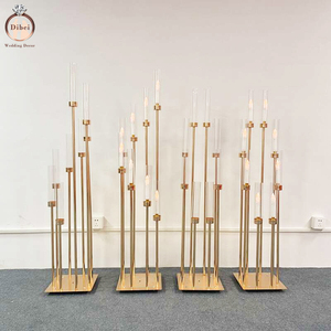Подсвечник из Золотого Металла С 8 ручками - Product Image 1