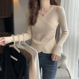 Fashion <b>Top</b> for Women Slim Thin <b>Cross</b> V-Neck <b>Tops</b> Gentle Wind Bottoming New Irregular Knit Acrylic Embroidery Sweater - Product Image 4