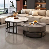 Table basse de salon de luxe avec plateau en pierre frittée et structure en métal doré, faible MOQ, OEM
