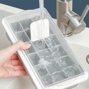 Bandeja para Cubitos de Hielo con Tapa, de Fácil Desmolde, para Refrigerador de Cocina, Diseño Nuevo - Product Image 5