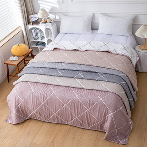 Premium huisdiervriendelijke geborduurde plaid van katoen en polyester, krasbestendig, met aangepast patroon voor honden, katten en bankhoezen. - Product Image 4