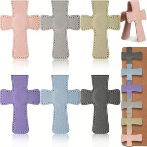 Marcapáginas Magnético de Cuero PU con Diseño de Cruz de Dibujos Animados Coloridos, Etiqueta para Regalos Promocionales de Libros - Product Image 4