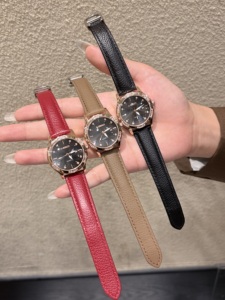 X-GEQCK 8077 Nuevo <span class=keywords><strong>Reloj</strong></span> <span class=keywords><strong>de</strong></span> Cuarzo para <span class=keywords><strong>Mujer</strong></span> con Doble Calendario, Correa <span class=keywords><strong>de</strong></span> Cuero Vacuno, Caja <span class=keywords><strong>de</strong></span> Aleación, Esfera con Incrustaciones <span class=keywords><strong>de</strong></span> Diamantes, a la Moda e Impermeable - Product Image 5