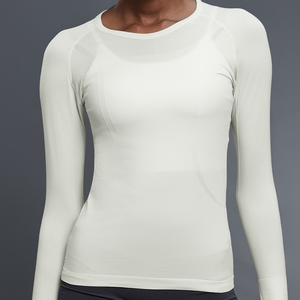 Top deportivo transpirable y ajustado; Top deportivo de malla altamente transpirable - Product Image 3