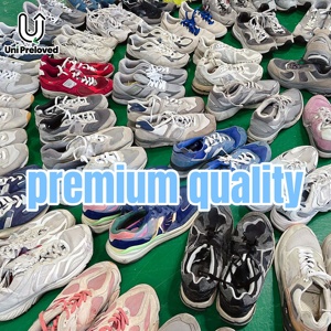 Chaussures de sport pour hommes S21 d'occasion en cuir véritable et maille, vente en gros directe d'usine, marque internationale de seconde main - Product Image 1