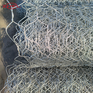 Rouleau de treillis métallique hexagonal tissé en fer à faible teneur en carbone, galvanisé et revêtu de PVC, 2,2-4,2 mm, pour la construction - Product Image 4