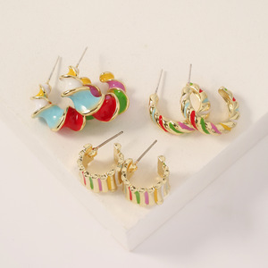 Boucles d'oreilles pendantes classiques en acier inoxydable émaillé <span class=keywords><strong>Lindt</strong></span> Excellence avec placage argent/or en forme de cœur pour l'anniversaire des enfants - Product Image 2