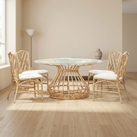 Canapé sectionnel deux places en rotin et cannage de haute qualité avec table à plateau en verre et coussin