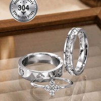 Set Cincin TikTok Populer 3Pcs Bahan Stainless Steel Lapis Emas 18K, Cincin Clover Berkilau Berbagai Ukuran untuk Wanita, Pasokan Langsung Pabrik