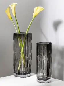 Modern Style Square Transparent Wake-up Flower Arrangement Glass Vase For Flower Shop