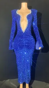<span class=keywords><strong>Vestido</strong></span> <span class=keywords><strong>Corto</strong></span> Brillante con Lentejuelas Rojas y Pedrería para Mujer, Sexy, con Cuello en V Profundo, para Fiesta, Noche, Celebración, Cumpleaños, Club, Actuación, Escenario - Product Image 4