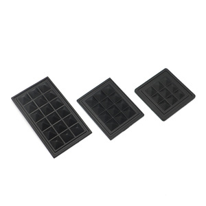 Base de plástico para equipaje, almohadilla protectora a prueba de golpes con patrón de diamante para bolsos, maletas J043 J044 J045, color negro - Product Image 1